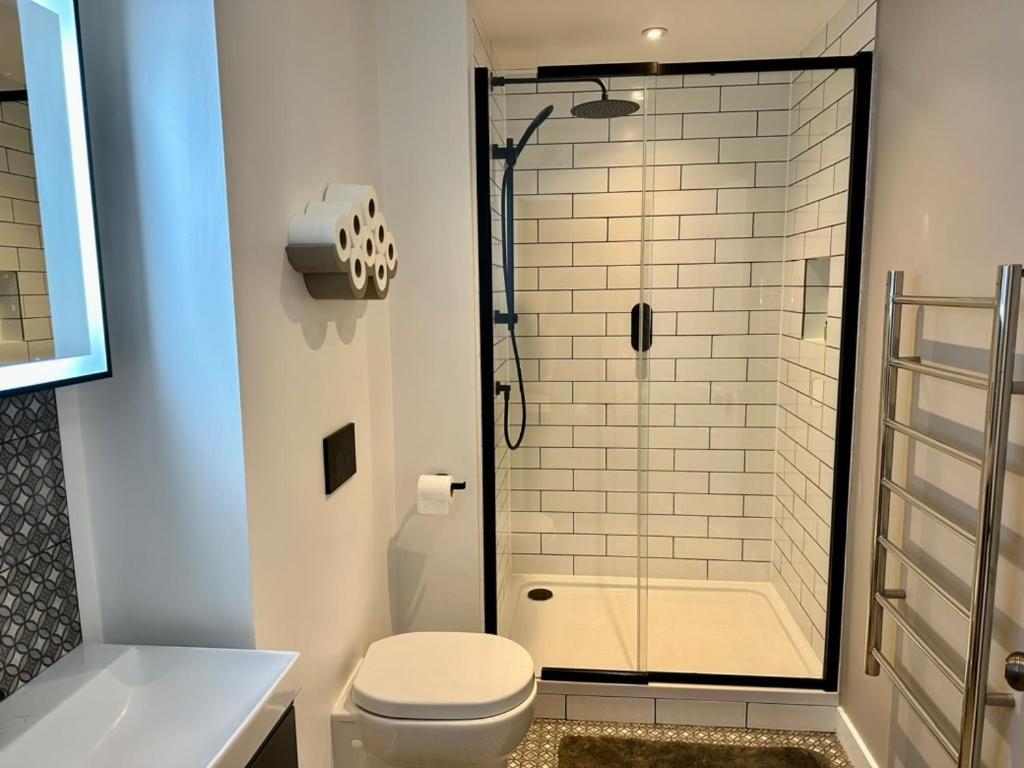 The Retreat, Luxury Studio Apartment In Bath With Parking Екстер'єр фото